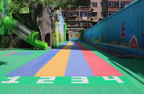幼兒園懸浮地板上面可以停車行車嗎？