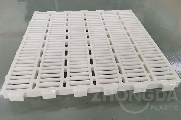 仲達塑膠塑料漏縫板采用什么材質(zhì)塑料？